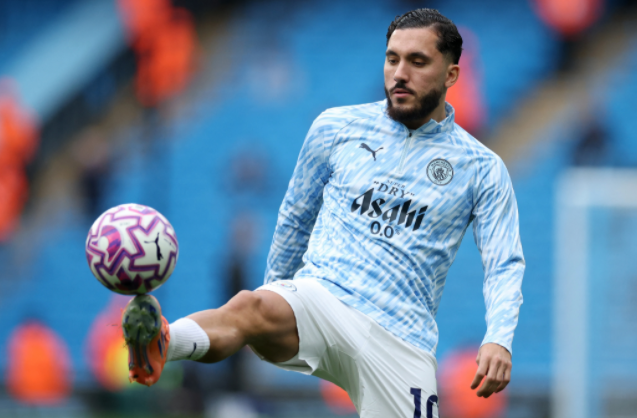 应对曼城反复高强度冲刺跑要求，谢尔基“减重”两公斤